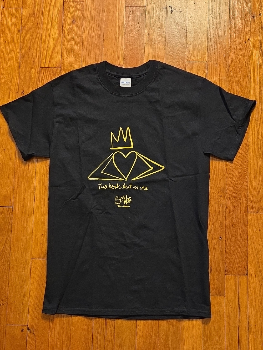 Gildan Black Short Sleeve Tee with Yellow Heart & Crown Graphic